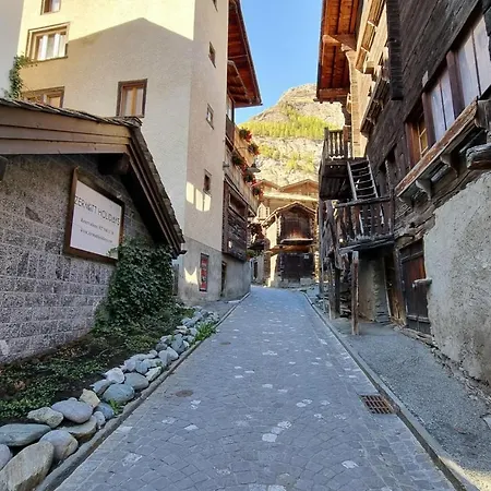 Dent Blanche *