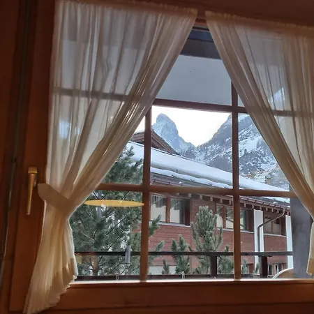 Dent Blanche Apartment