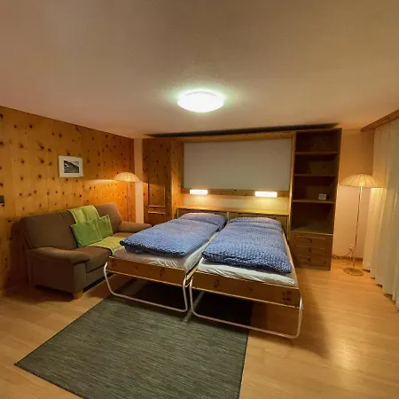 Dent Blanche Apartment *
