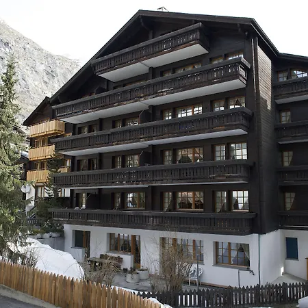 Dent Blanche Zermatt